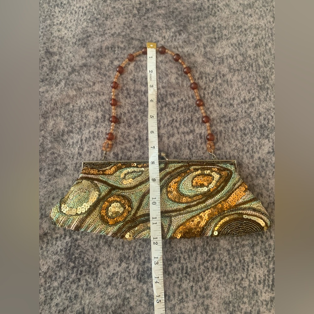 Pretty Vintage Sequined & Beaded Small Purse - Picture 5 of 7